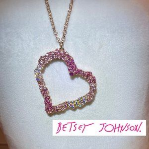 Betsey Johnson Crystal Heart Necklace NWOT